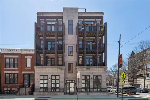 2257 W Belmont Ave #1W, Chicago, IL 60618