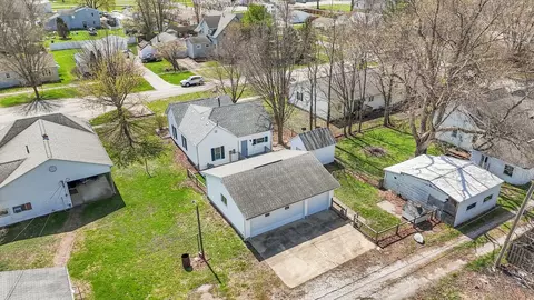 View/Area - 305 E Main St, Ogden, IL 61859 photo 1 of 1