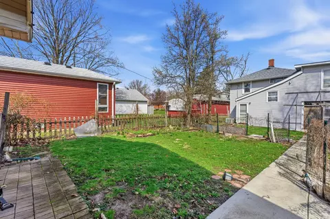Exterior - 618 E 12th St, Lockport, IL 60441 photo 7 of 14