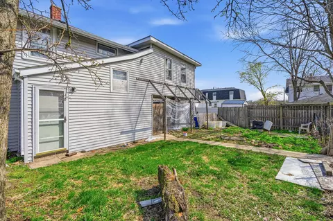 Exterior - 618 E 12th St, Lockport, IL 60441 photo 13 of 14