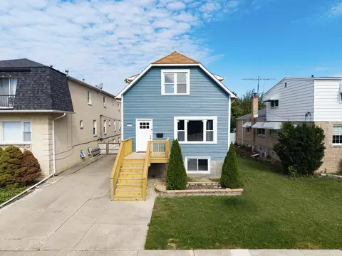 6730 W Dakin St, Chicago, IL 60634