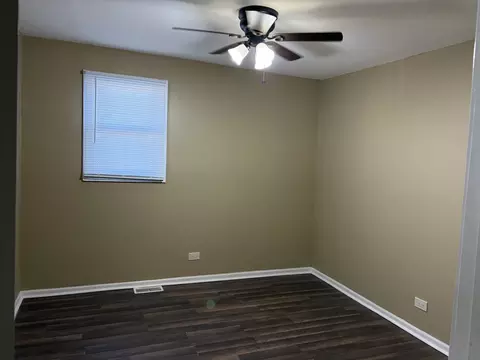Bedroom - 16130 Justine St, Markham, IL 60428 photo 3 of 3