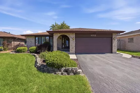 8512 161st Pl, Tinley Park, IL 60487
