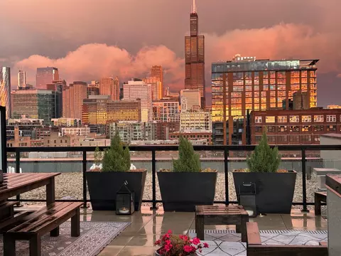 323 S Racine Ave #PHD, Chicago, IL 60607