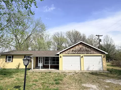 2424 Business Highway 13 Rte, Murphysboro, IL 62966