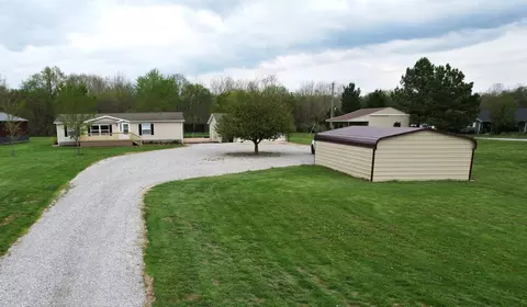 Other - 16495 E Robin Rd, Mount Vernon, IL 62864 photo 2 of 13