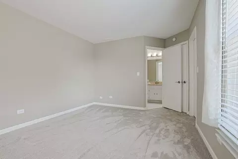 Bedroom - 2004 Waverly Ln, Algonquin, IL 60102 photo 2 of 2