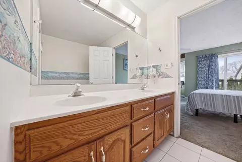 Bath - 2201 Daffodil Dr, Crest Hill, IL 60403 photo 1 of 4