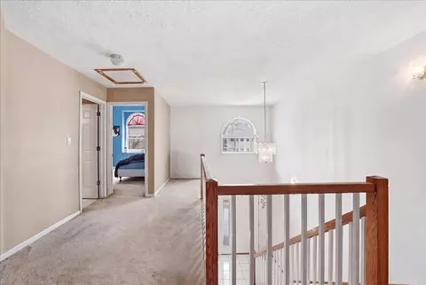 Entry Way - 2201 Daffodil Dr, Crest Hill, IL 60403 photo 4 of 4