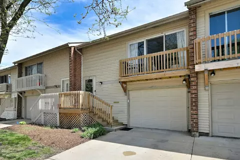 1517 Elder Dr, Aurora, IL 60506