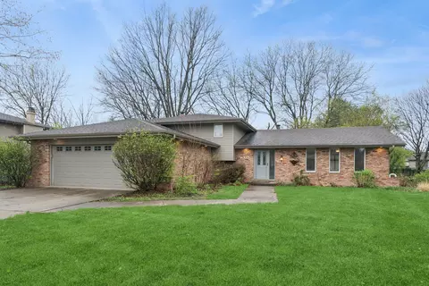 1005 Madiera Dr, Shorewood, IL 60404