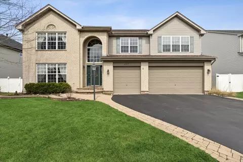 4917 Kimball Ln, Carpentersville, IL 60110