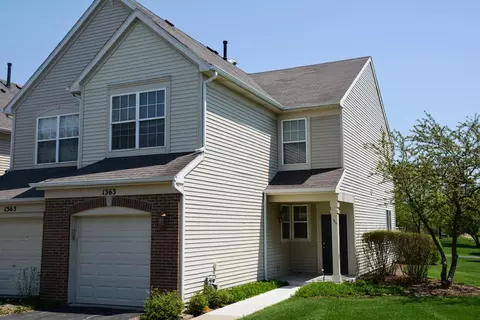 1363 Longchamps Ct, Grayslake, IL 60030