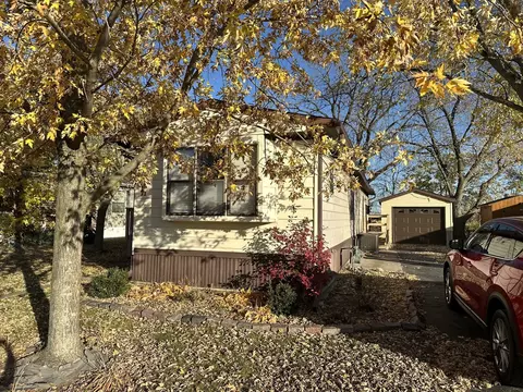 31 Meadowlark Ln, Beecher, IL 60401