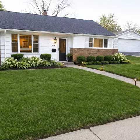 55 Apple Ln, Park Forest, IL 60466