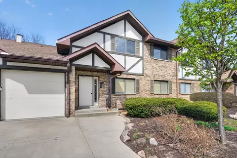 Exterior - 107 Walters Ln #2A, Itasca, IL 60143 photo 3 of 4