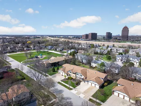 View/Area - 107 Walters Ln #2A, Itasca, IL 60143 photo 8 of 9