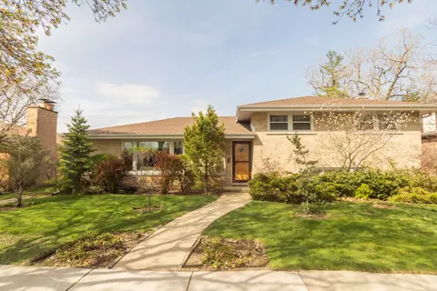 7650 Kenton Ave, Skokie, IL 60076