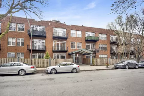 2333 W Saint Paul Ave #227, Chicago, IL 60647