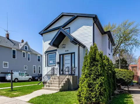 3548 Clinton Ave, Berwyn, IL 60402