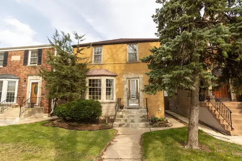 1747 N Sayre Ave, Chicago, IL 60707