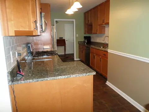 Kitchen - 20331 Fairfield Ave, Olympia Fields, IL 60461 photo 1 of 3