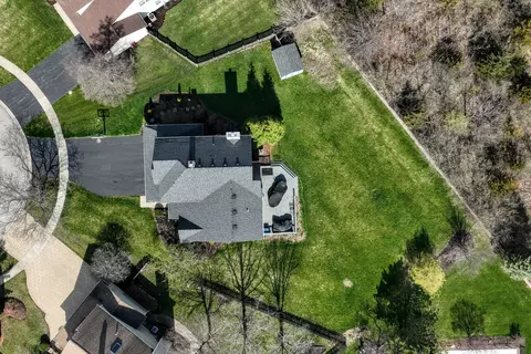View/Area - 1324 Richmond Ln, Bartlett, IL 60103 photo 4 of 6