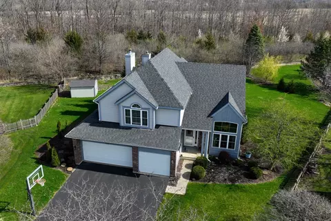 View/Area - 1324 Richmond Ln, Bartlett, IL 60103 photo 2 of 6