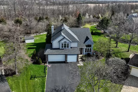 View/Area - 1324 Richmond Ln, Bartlett, IL 60103 photo 3 of 6