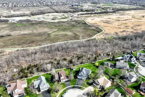 View/Area - 1324 Richmond Ln, Bartlett, IL 60103 photo 5 of 6