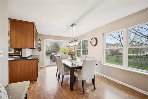Dining - 1324 Richmond Ln, Bartlett, IL 60103 photo 1 of 3