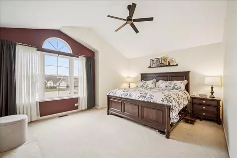 Bedroom - 1324 Richmond Ln, Bartlett, IL 60103 photo 1 of 4