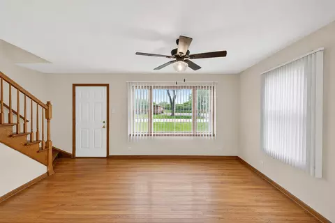 Living - 15613 S Homan Ave, Markham, IL 60428 photo 3 of 3