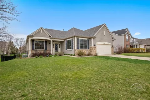 2519 Imgrund Rd, North Aurora, IL 60542