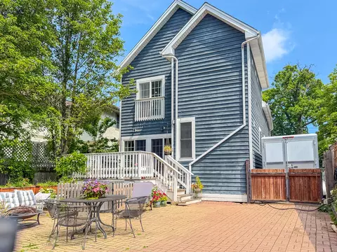 Exterior - 882 Willow Rd, Winnetka, IL 60093 photo 3 of 5