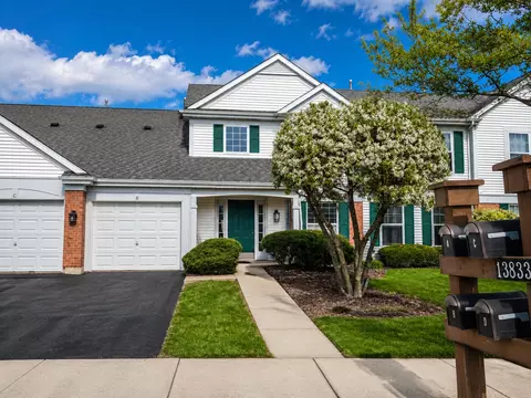 13833 S Balsam Ln #C, Plainfield, IL 60544