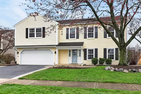 30 W251 Mack Rd, Warrenville, IL 60555