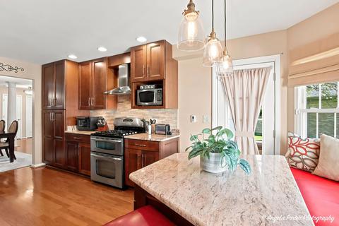 910 Sweetflower Dr, Hoffman Estates, IL 60169 photo 16