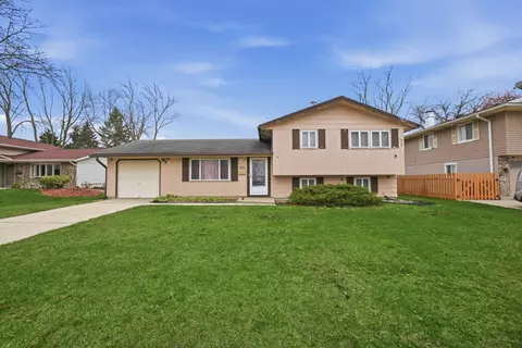 1133 Perth Dr, Schaumburg, IL 60194