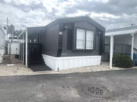 9001 S Cicero Ave #80, Oak Lawn, IL 60453