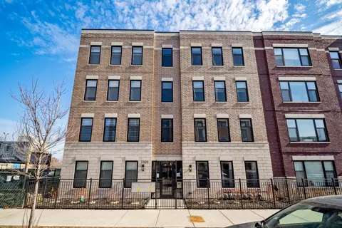 3105 S Giles Ave #1S, Chicago, IL 60616