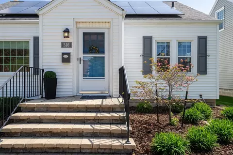 Exterior - 516 Mcgregor St, Bloomington, IL 61701 photo 4 of 10