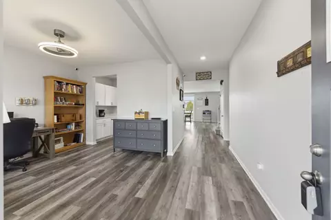 Entry Way - 2219 Daly Ln, Plainfield, IL 60586 photo 1 of 6