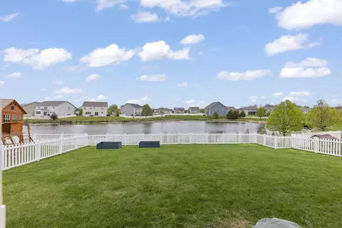 Exterior - 2219 Daly Ln, Plainfield, IL 60586 photo 2 of 6
