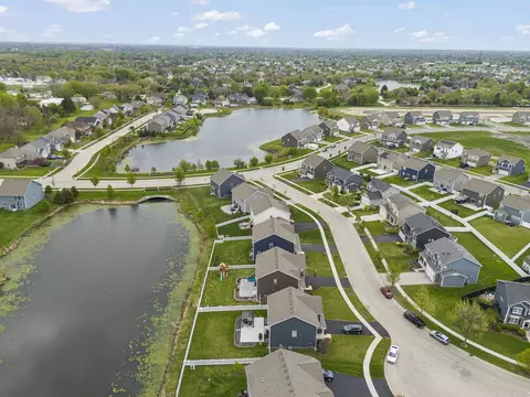 View/Area - 2219 Daly Ln, Plainfield, IL 60586 photo 9 of 10