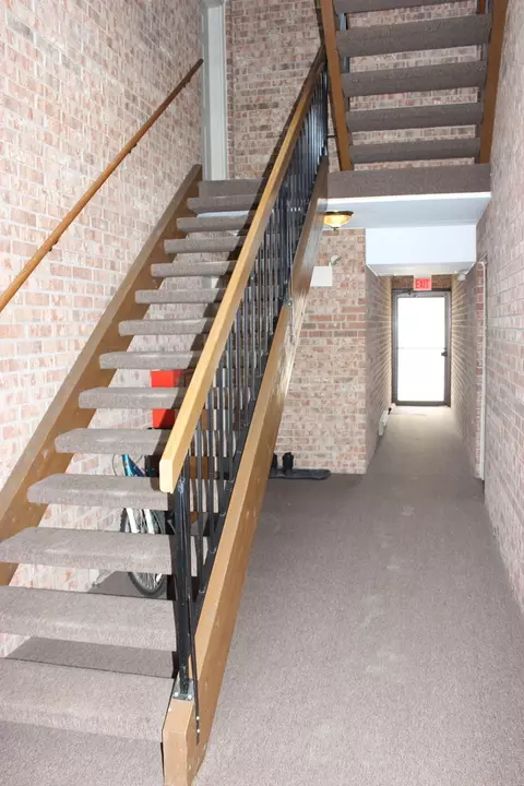 Entry Way - 4943 E Circle Dr #305, Crestwood, IL 60418 photo 1 of 3