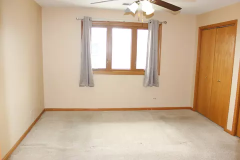 Bedroom - 4943 E Circle Dr #305, Crestwood, IL 60418 photo 1 of 4