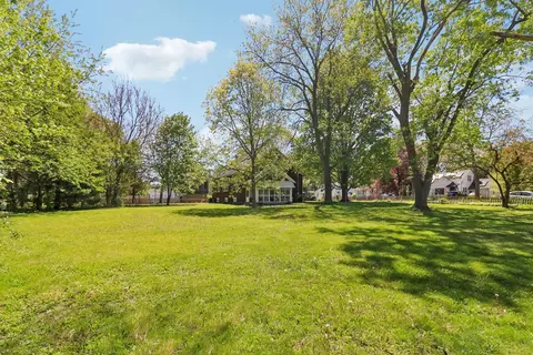 Exterior - 3908 W Kane Ave, Mchenry, IL 60050 photo 12 of 17