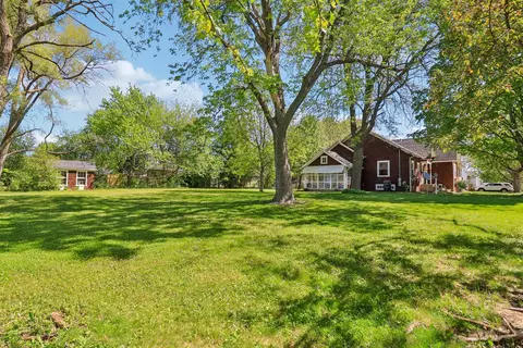 Exterior - 3908 W Kane Ave, Mchenry, IL 60050 photo 13 of 17