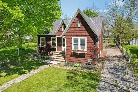 Exterior - 3908 W Kane Ave, Mchenry, IL 60050 photo 15 of 17